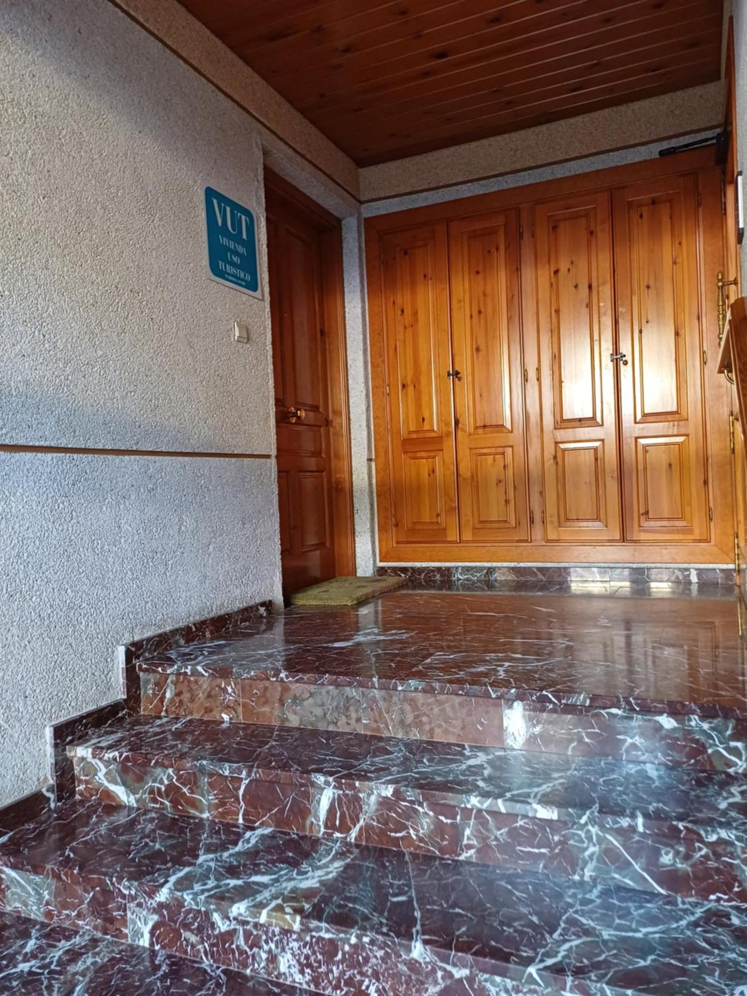 Apartamento Puerta Del Pirineo Sabiñánigo Exteriér fotografie